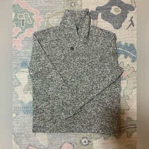 Old Navy gray pullover with button detail at collar. Size 10/12.